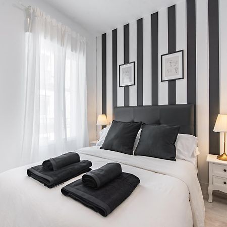 Vacavic Plaza Mayor Apartament Мадрид Екстер'єр фото