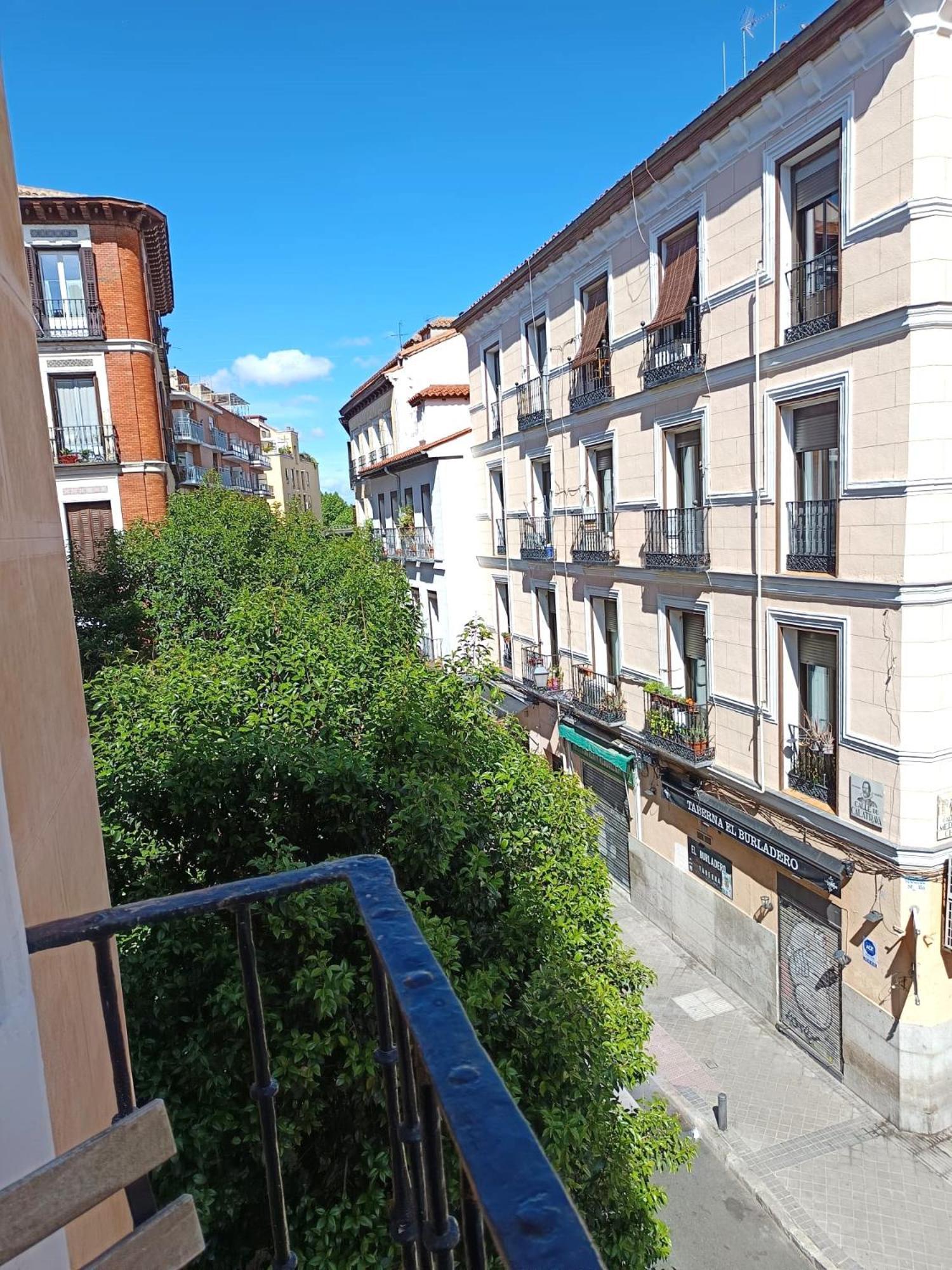 Vacavic Plaza Mayor Apartament Мадрид Екстер'єр фото